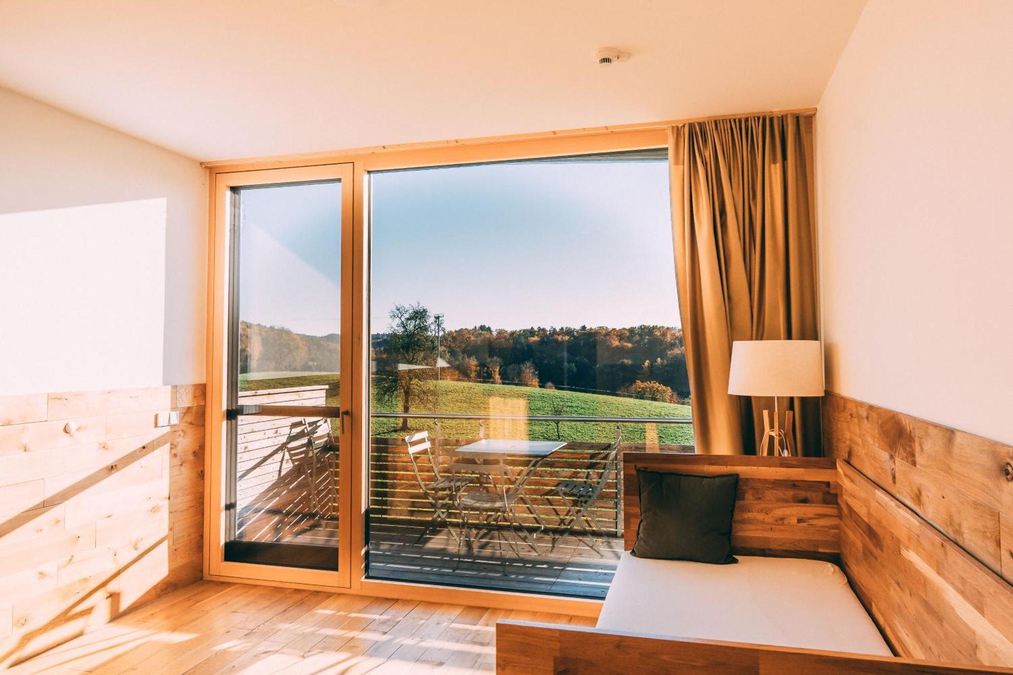 Gut Huegle Erlebnishof & Spa Ravensburg Exterior photo